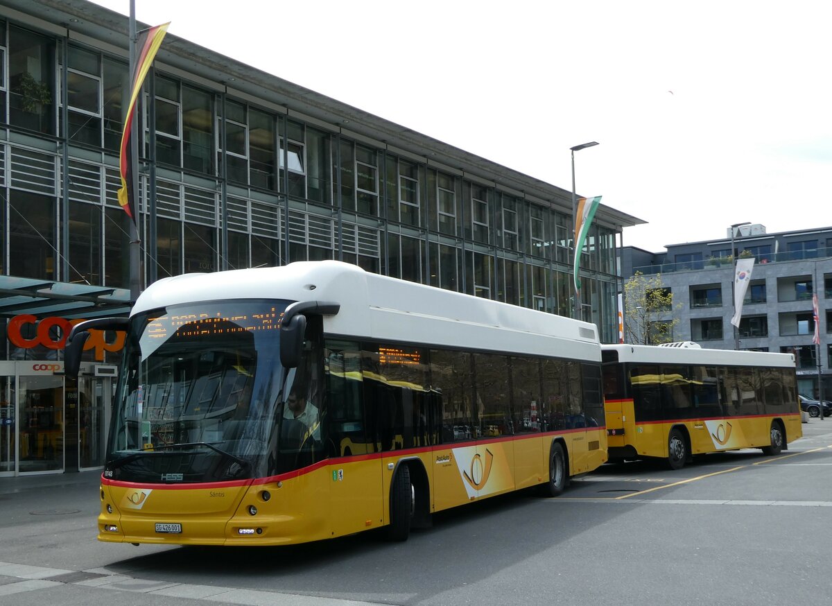 (248'990) - PostAuto Ostschweiz - SG 426'001 - Hess am 21. April 2023 beim Bahnhof Interlaken Ost