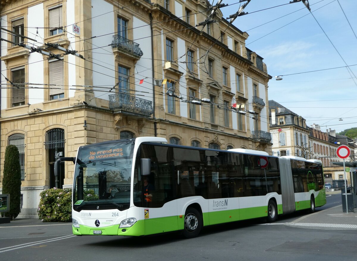 (249'581) - transN, La Chaux-de-Fonds - Nr. 264/NE 223'264 - Mercedes am 5. Mai 2023 in Neuch�tel, Place Pury