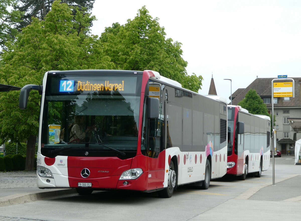 (250'297) - TPF Fribourg - Nr. 6004/FR 300'357 - Mercedes am 20. Mai 2023 beim Bahnhof D�dingen