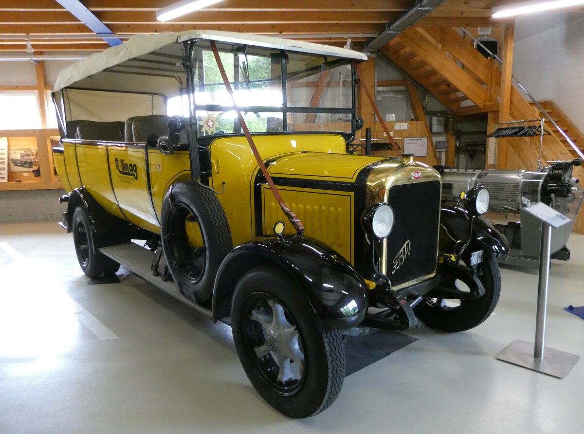 (250'348) - R�llin, Hirzel - FBW/Seitz-Hess (ex RhV Altst�tten Nr. 31; ex P 1529; ex P 2881) 