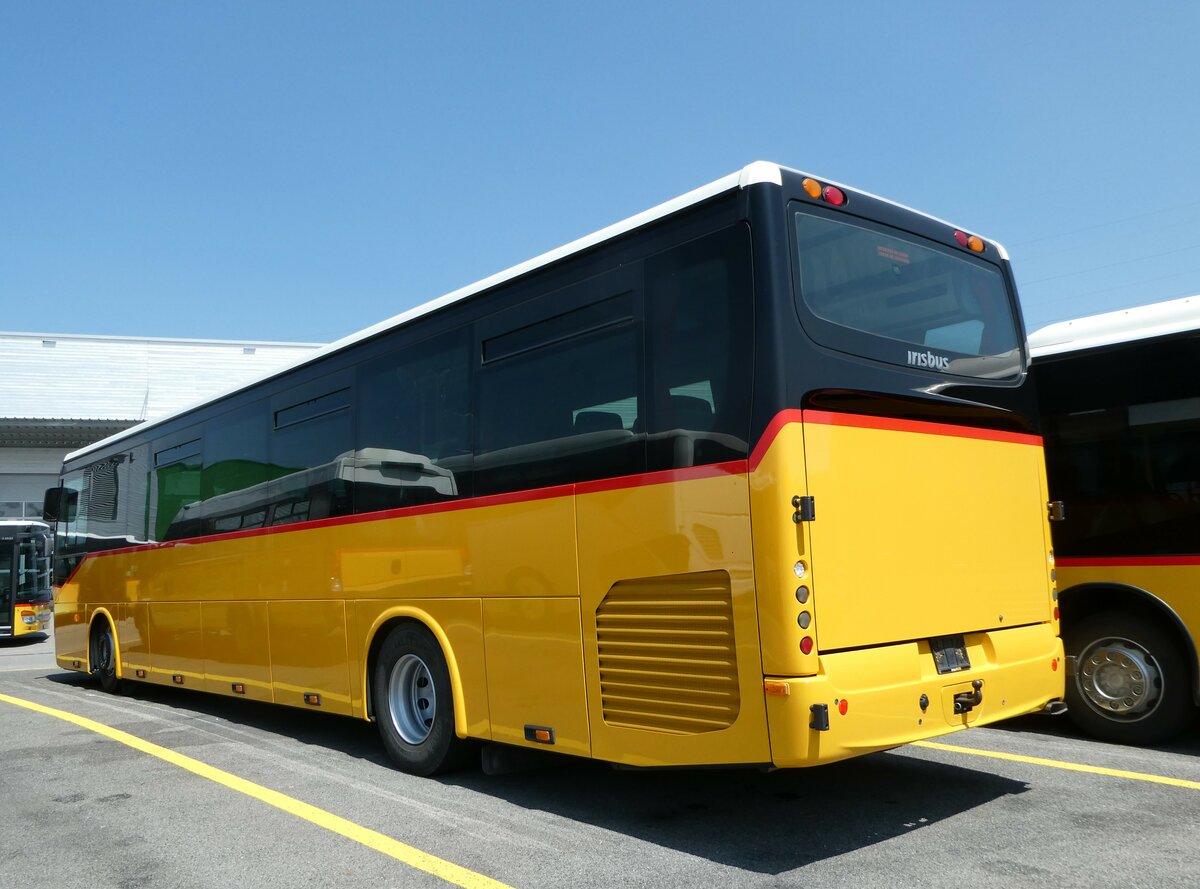 (250'719) - CarPostal Ouest - PID 12'053 - Irisbus (ex Ballestraz, Gr�ne) am 29. Mai 2023 in Kerzers, Interbus