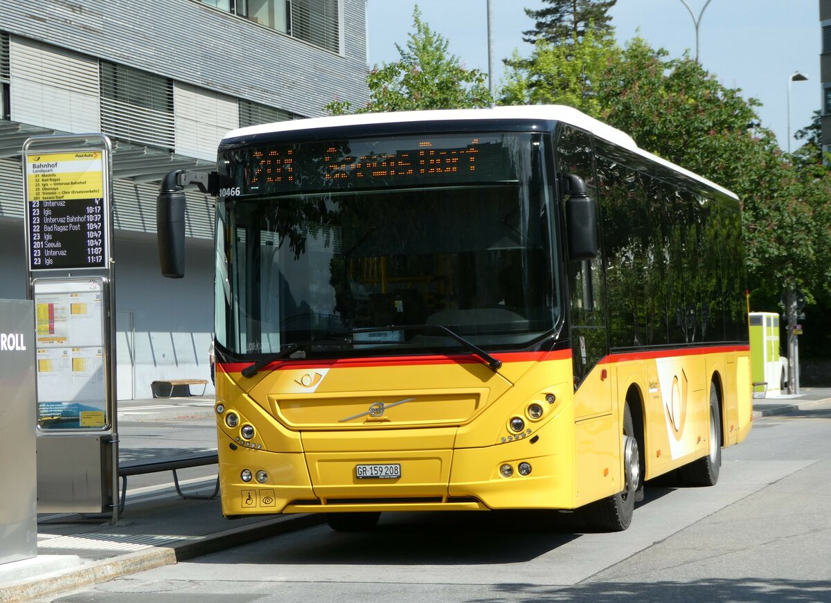 (250'749) - PostAuto Graub�nden - GR 159'208/PID 10'466 - Volvo am 30. Mai 2023 beim Bahnhof Landquart