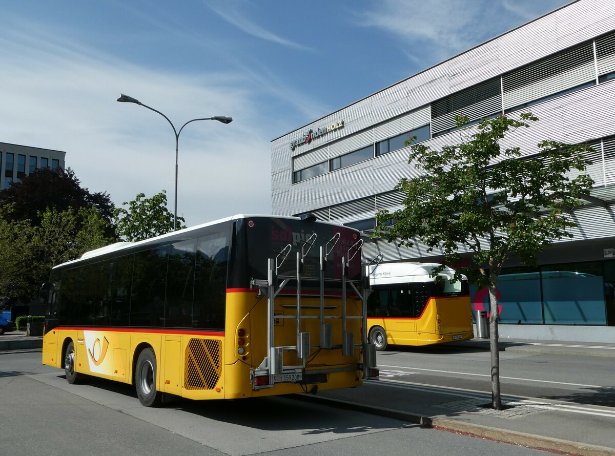 (250'752) - PostAuto Graub�nden - GR 159'208/PID 10'466 - Volvo am 30. Mai 2023 beim Bahnhof Landquart