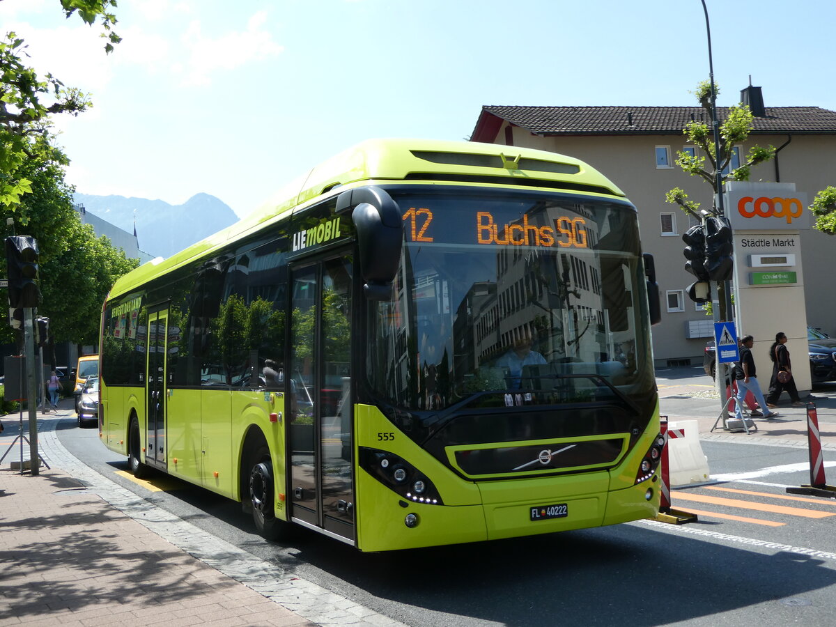 (250'786) - BOS PS Anstalt, Vaduz - Nr. 555/FL 40'222 - Volvo (ex PLA Vaduz Nr. 90/PID 11'131) am 30. Mai 2023 in Vaduz, St�dtle