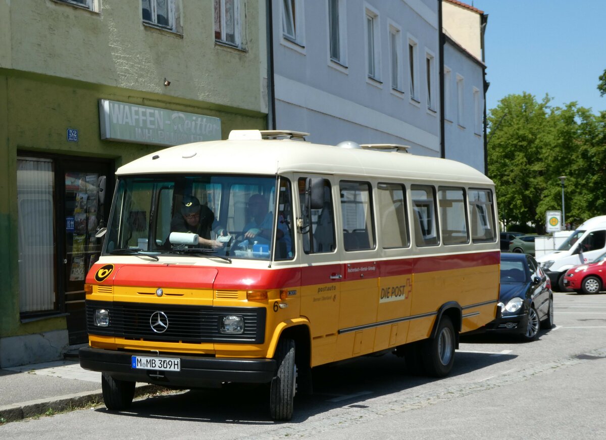 (250'994) - Hahn, M�nchen - Nr. 6/M-MB 309H - Mercedes (ex M�ller, CH-Ennetmoos Nr. 6; ex Portenier, CH-Adelboden Nr. 6/PID 492; ex Geiger, CH-Adelboden Nr. 6) am 4. Juni 2023 in Dingolfing, Industriemuseum