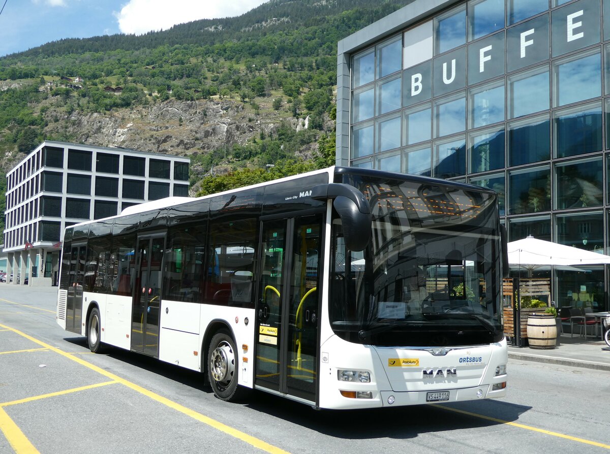 (251'225) - PostAuto Wallis - VS 449'116/PID 10'444 - MAN am 9. Juni 2023 beim Bahnhof Brig