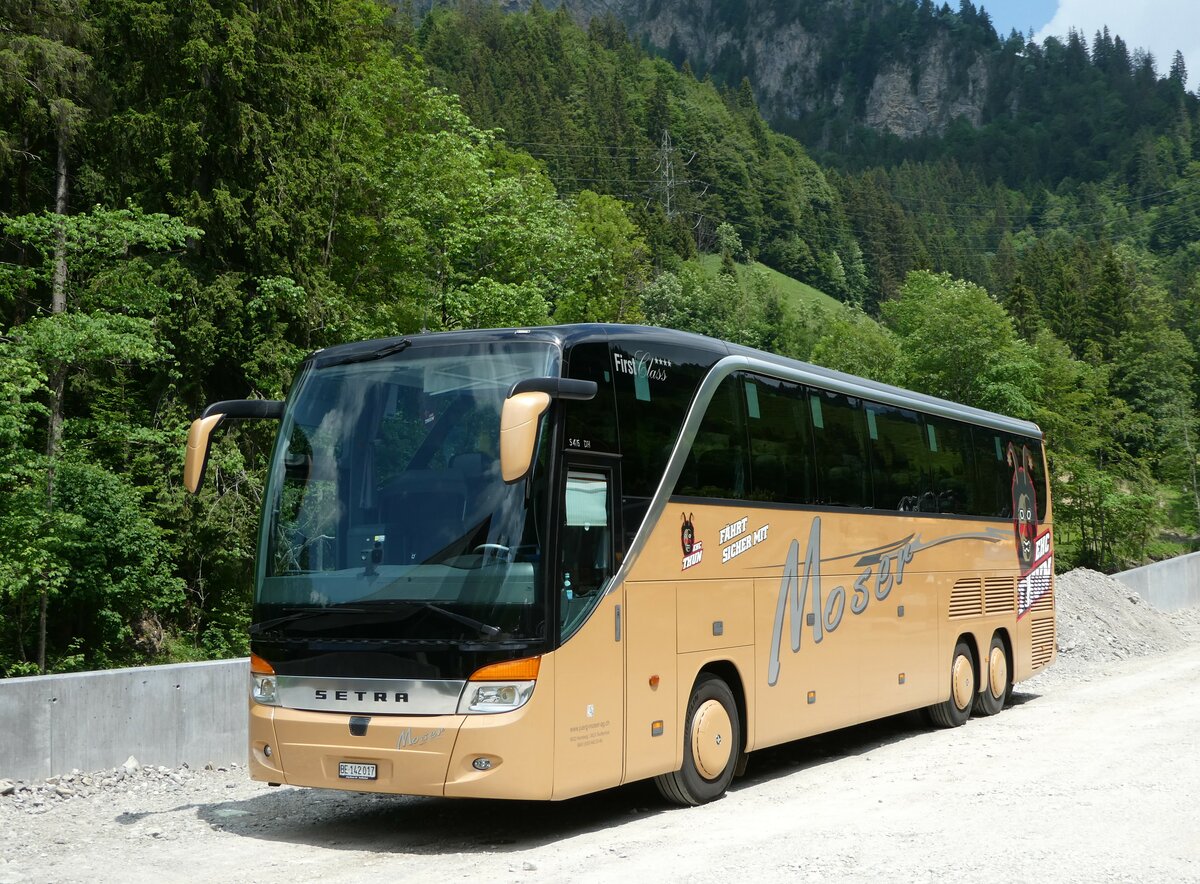 (251'380) - Moser, Teuffenthal - BE 142'017 - Setra am 11. Juni 2023 in Schangnau, Kemmeriboden