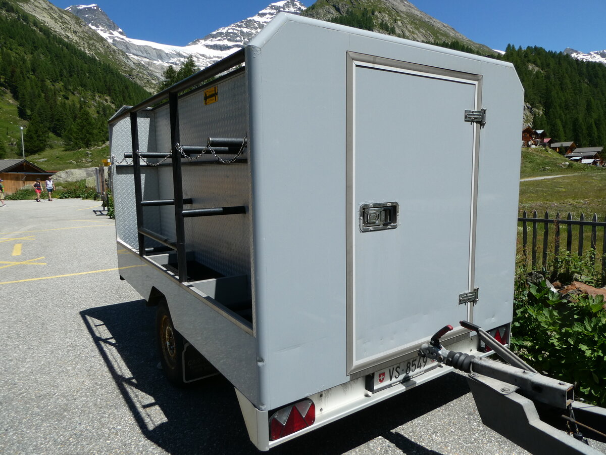 (252'046) - Jaggi, Kippel - Nr. 30/VS 8549 - Car-Tech Gep�ckanh�nger am 25. Juni 2023 auf der Fafleralp