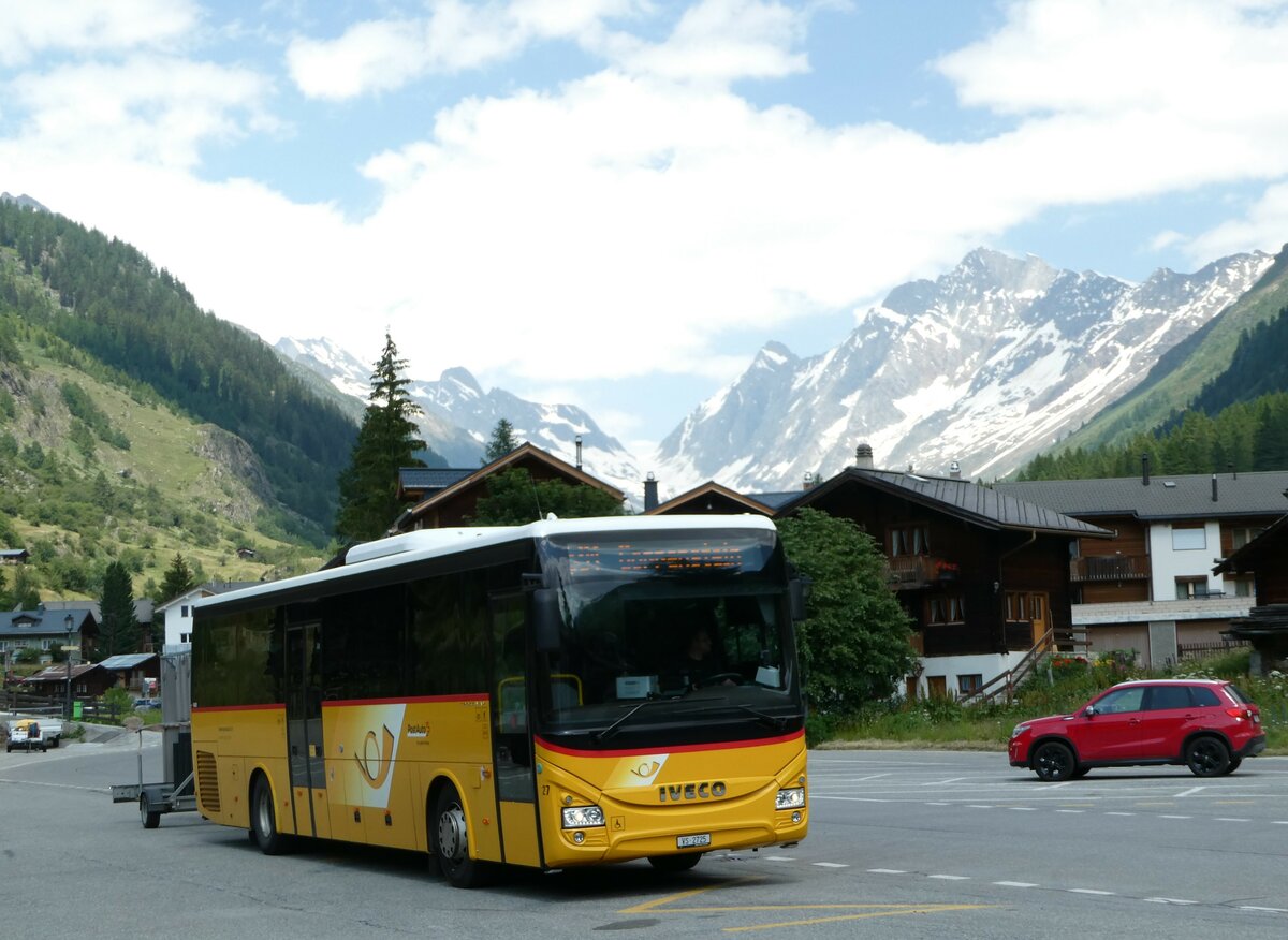 (252'121) - Jaggi, Kippel - Nr. 27/VS 2725/PID 10'485 - Iveco am 26. Juni 2023 in Blatten (L�tschen), Dorf