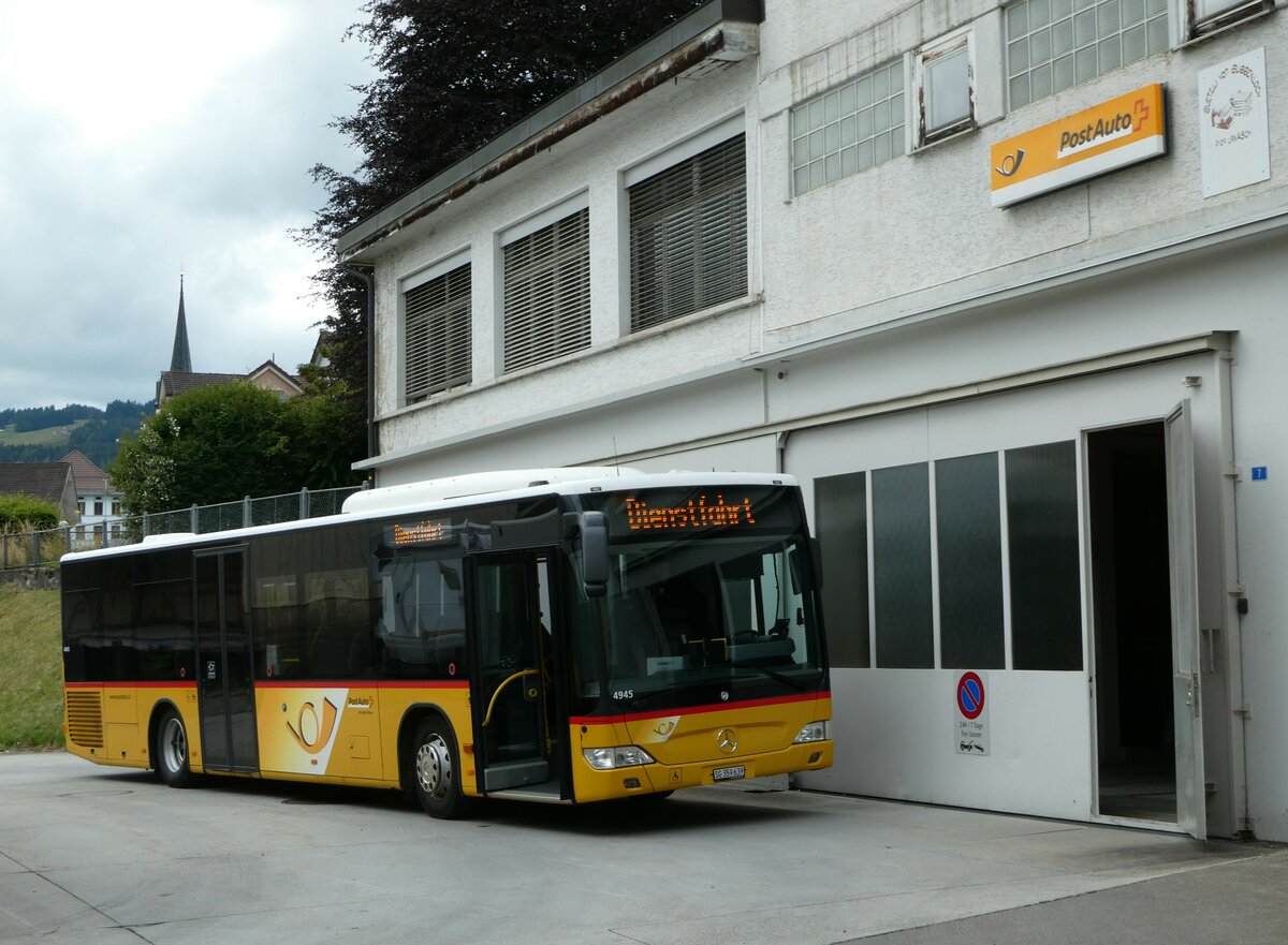 (252'365) - PostAuto Ostschweiz - SG 359'639/PID 4945 - Mercedes (ex Abderhalden, Wildhaus) am 4. Juli 2023 in Urn�sch, Garage