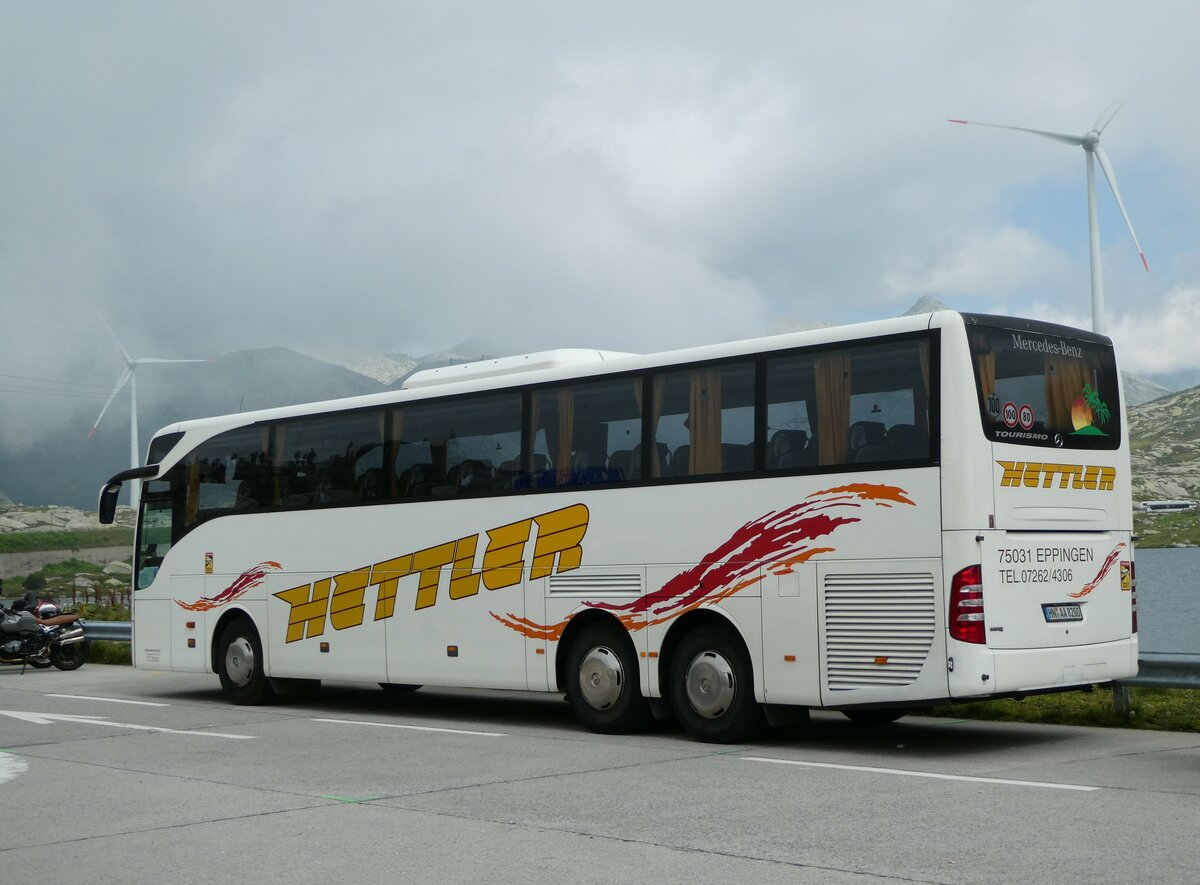 (252'871) - Aus Deutschland: Hettler, Eppingen - HN-AA 8200 - Mercedes am 23. Juli 2023 in Gotthard, Passh�he