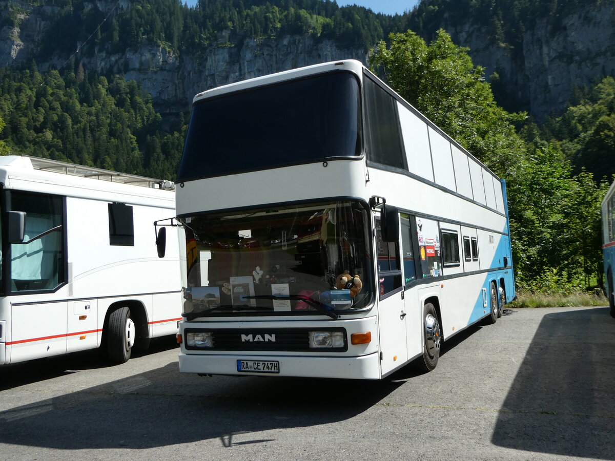 (253'948) - Aus Deutschland: Dreher, Gaggenau - RA-CE 747H - MAN/G�bel am 19. August 2023 in Hoch-Ybrig, Talstation Weglosen