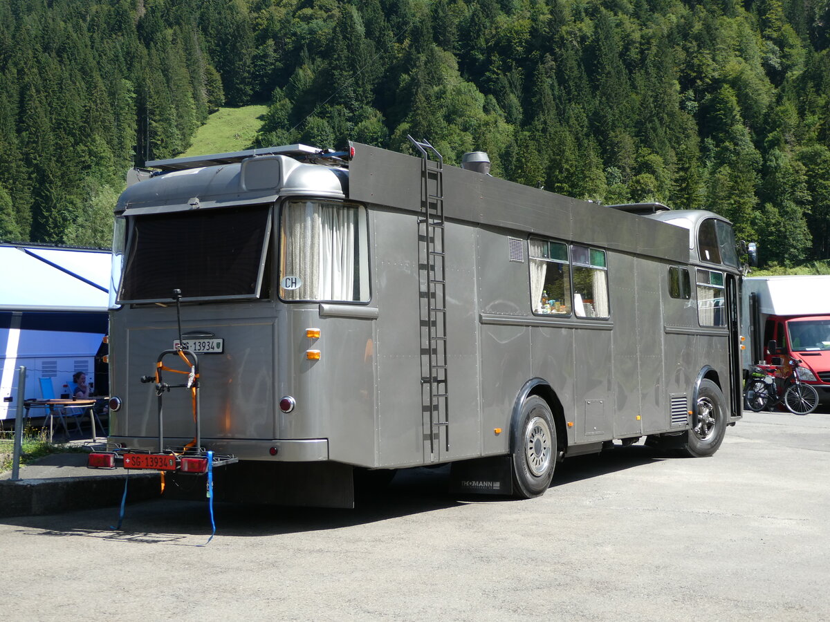 (253'980) - Schneider, Schmerikon - SG 13'934 - FBW/T�scher Hochlenker (ex Basler, Hofstetten; ex VBZ Z�rich Nr. 244) am 19. August 2023 in Hoch-Ybrig, Talstation Weglosen