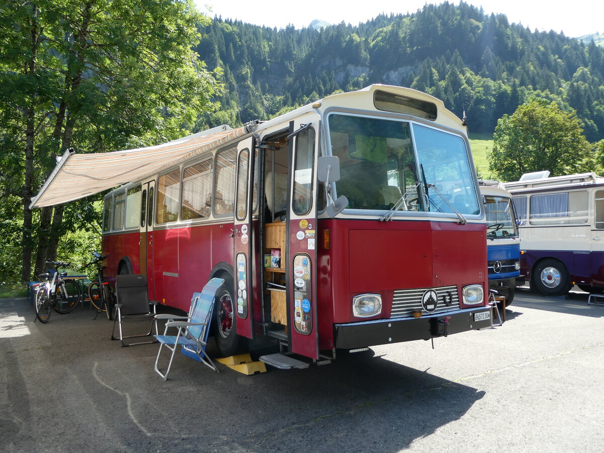 (254'016) - Niederer F., Langwiesen - ZH 572'304 - Saurer/T�scher (ex Sol�r+Fontana, ILanz) am 19. August 2023 in Hoch-Ybrig, Talstation Weglosen