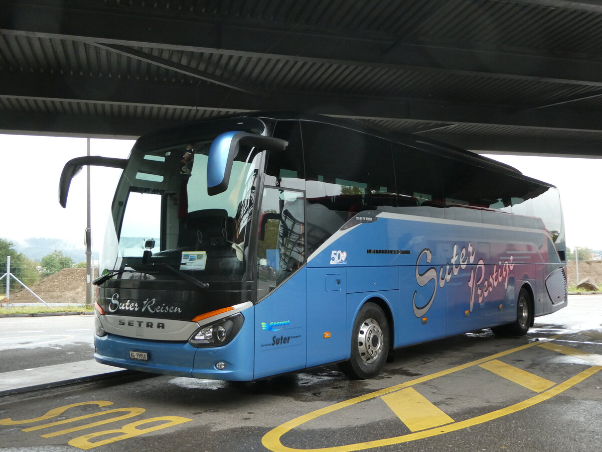(254'286) - Suter, W�renlingen - AG 99'858 - Setra am 29. August 2023 in Pratteln, Rastst�tte