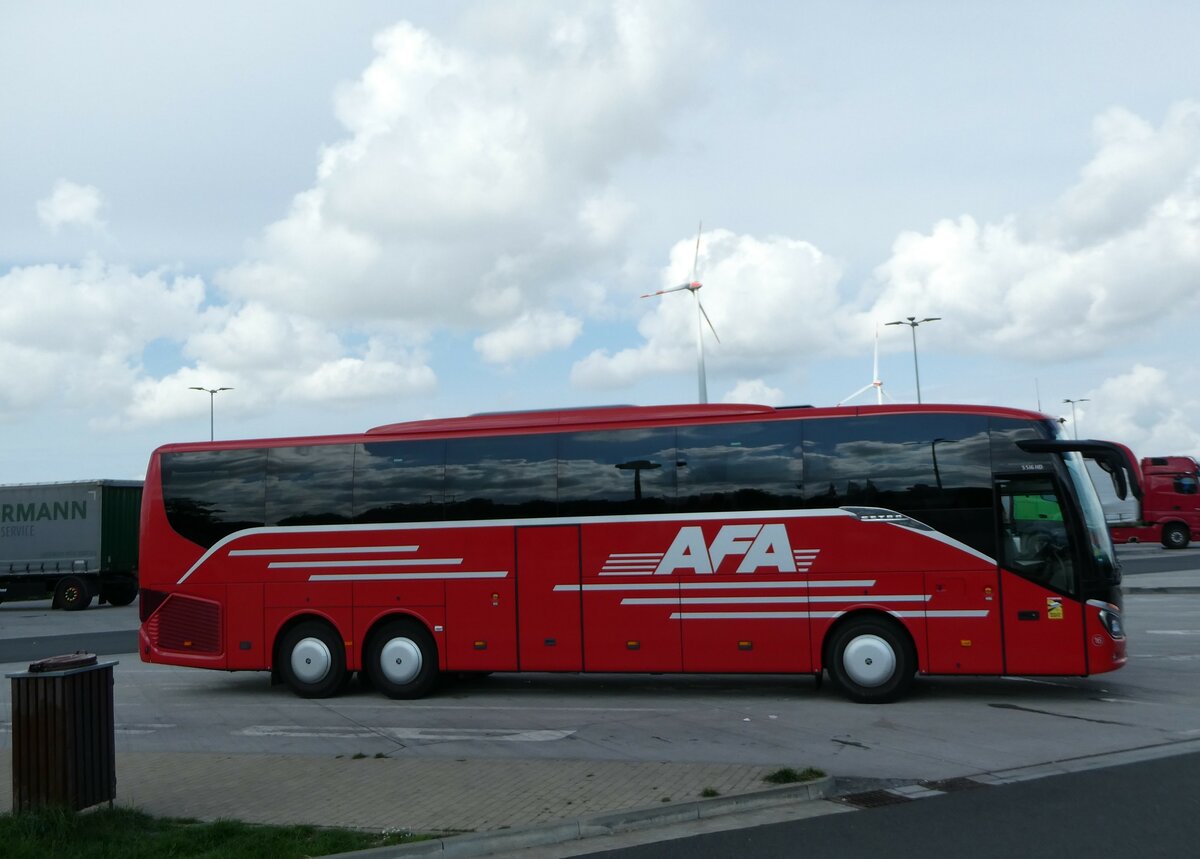 (254'370) - Aus der Schweiz: AFA Adelboden - Nr. 16/BE 21'181 - Setra am 30. August 2023 in Teuchern, Rastst�tte Osterfeld