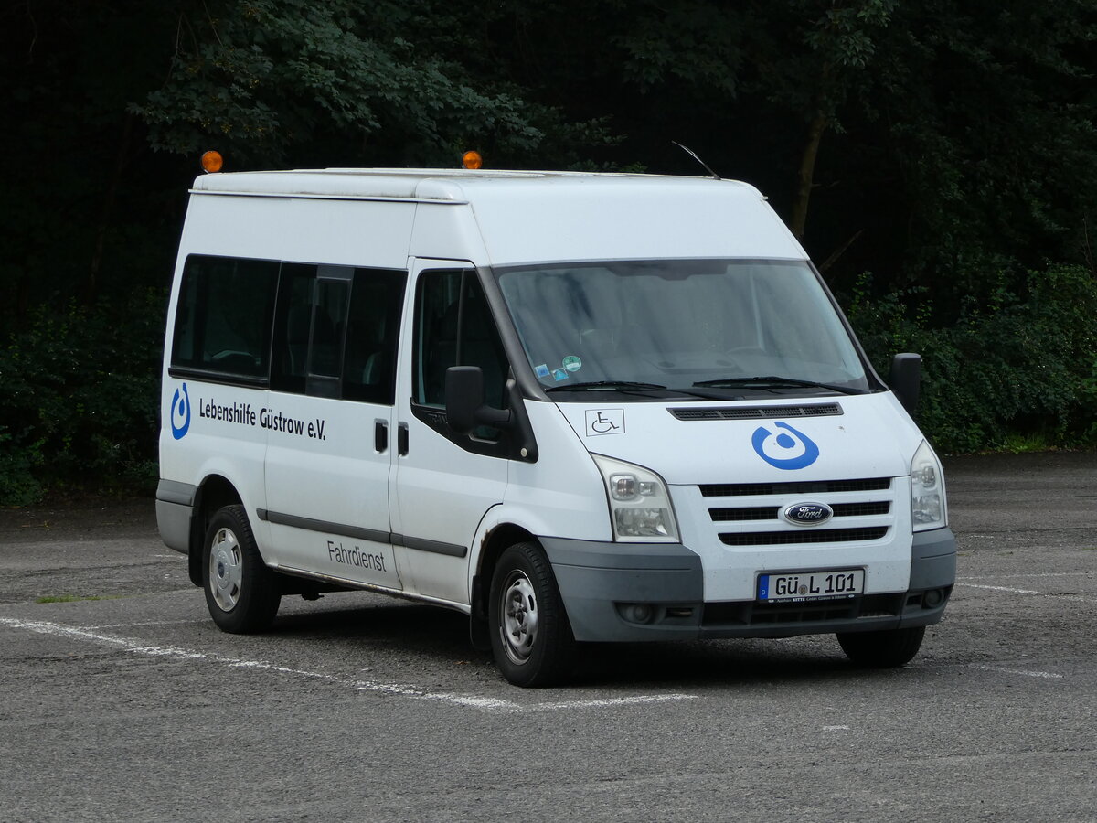 (254'452) - Lebenshilfe, G�strow - G�-L 101 - Ford am 31. August 2023 in Zinnowitz, Parkplatz