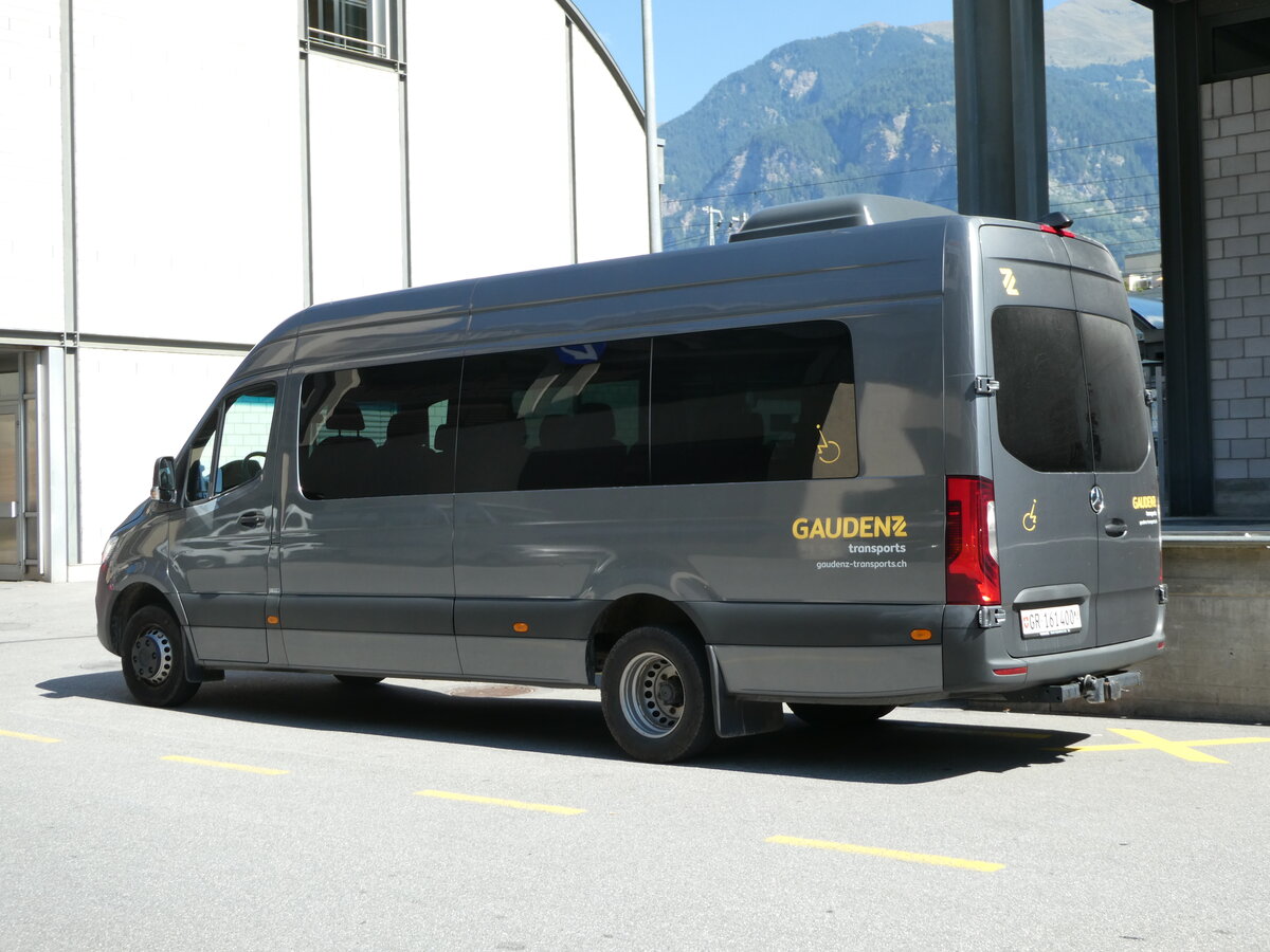 (254'907) - Gaudenz, Andeer - GR 161'400 - Mercedes am 8. September 2023 beim Bahnhof Thusis