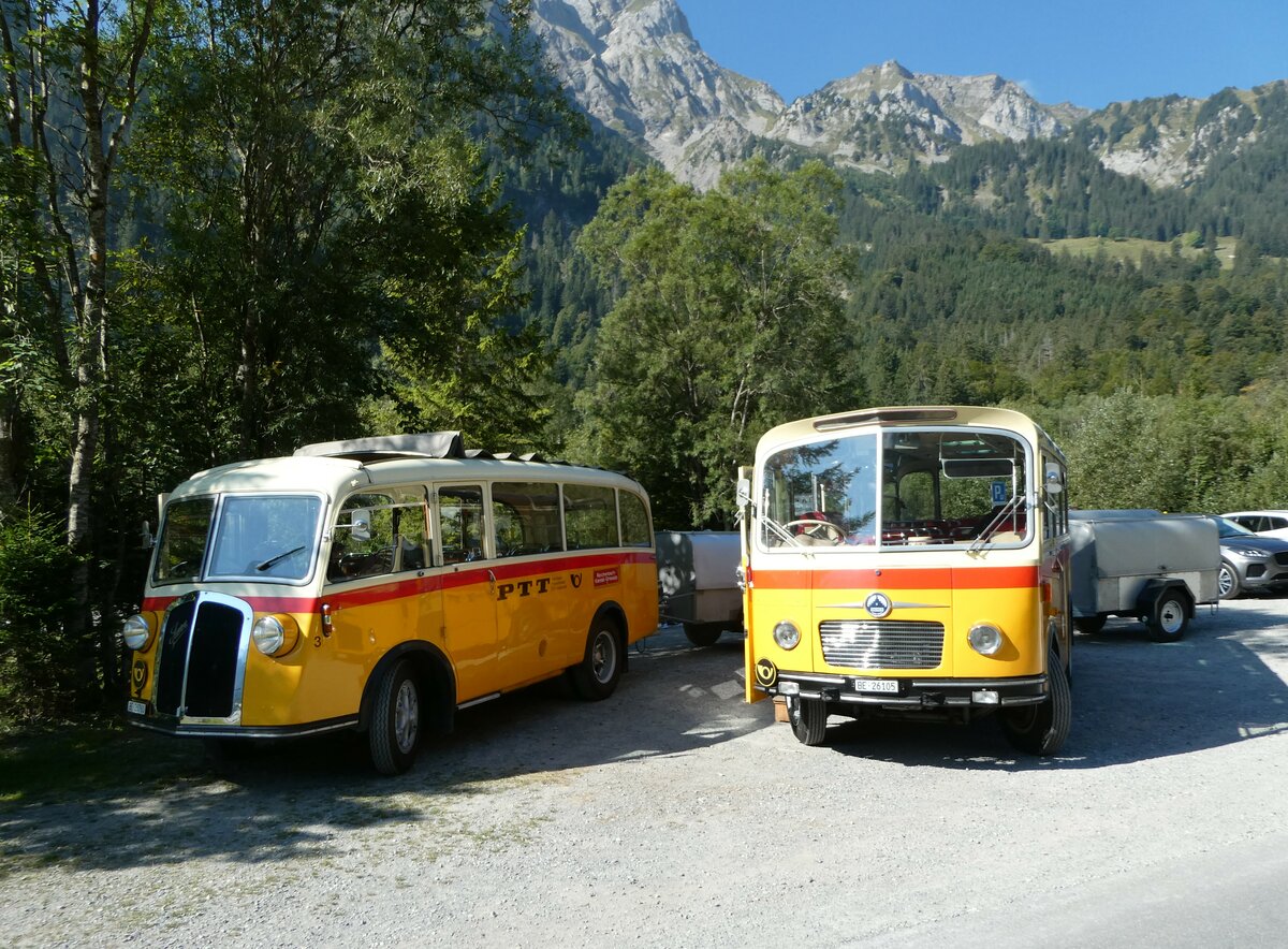 (255'054) - Schmid, Th�rishaus - Nr. 3/BE 26'760 - Saurer/Gangloff (ex Geiger, Adelboden Nr. 3) + Nr. 9/BE 26'105 - Saurer/R&J (ex Geiger, Adelboden Nr. 9) am 10. September 2023 in Kiental, Tschingelsee