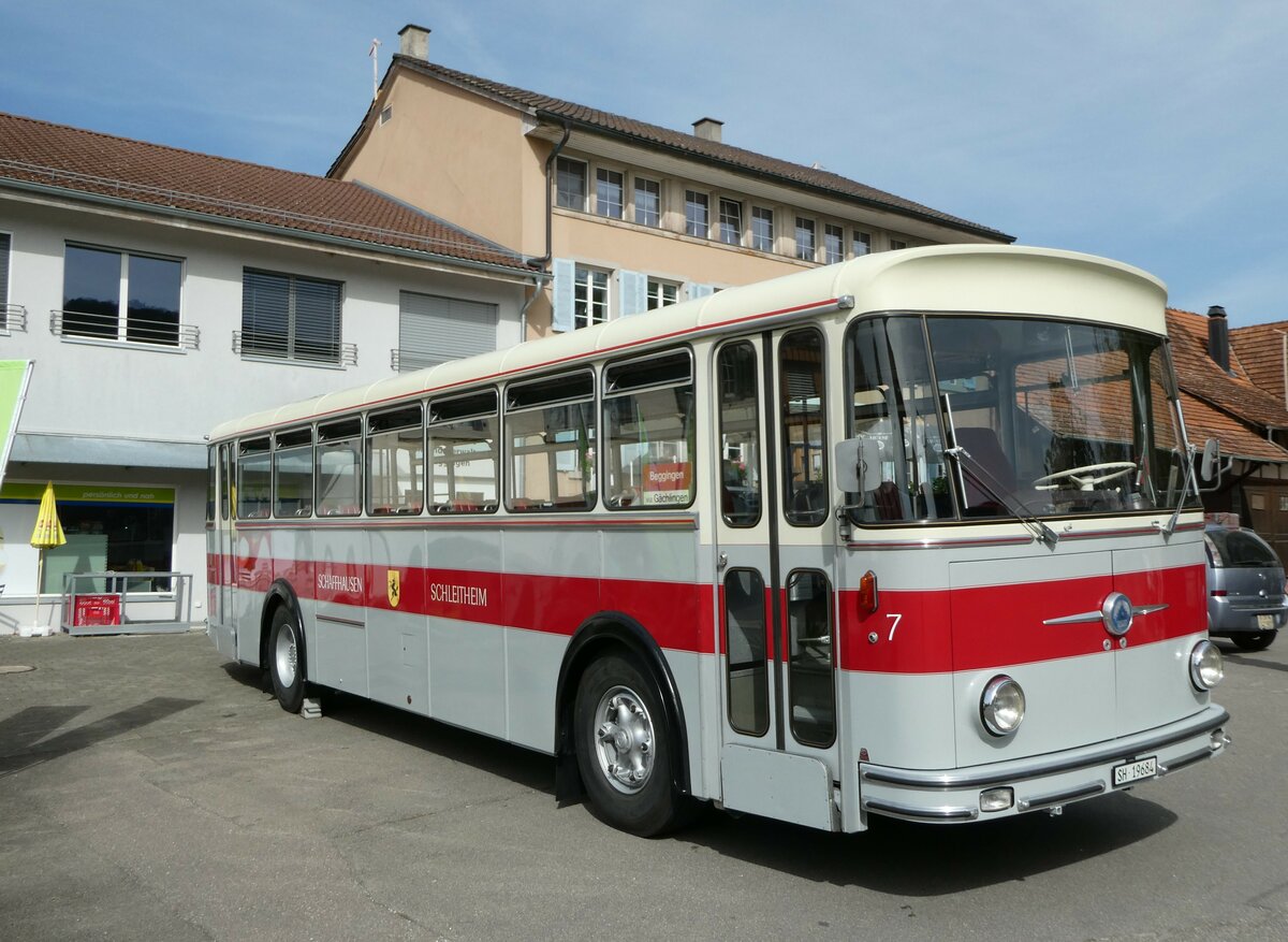 (255'382) - Borer, Neuhausen - Nr. 7/SH 19'684 - Saurer/T�scher (ex Heiniger, B�tzberg; ex ASS Schleitheim Nr. 22; ex ASS Schleitheim Nr. 7) am 17. September 2023 in Beggingen, Dorf