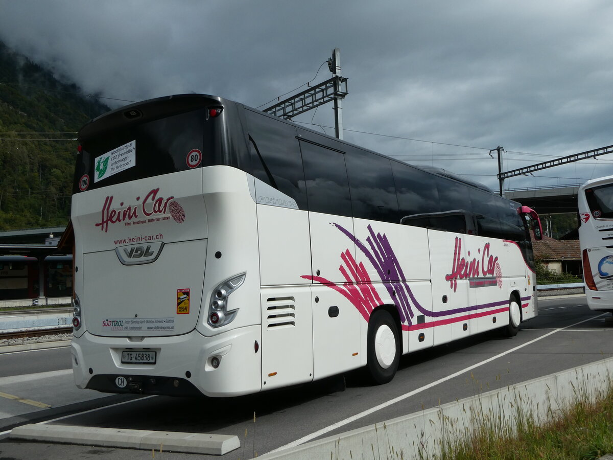 (255'468) - Heini Car, W�ngi - Nr. 2/TG 45'838 - VDL am 22. September 2023 beim Bahnhof Interlaken Ost