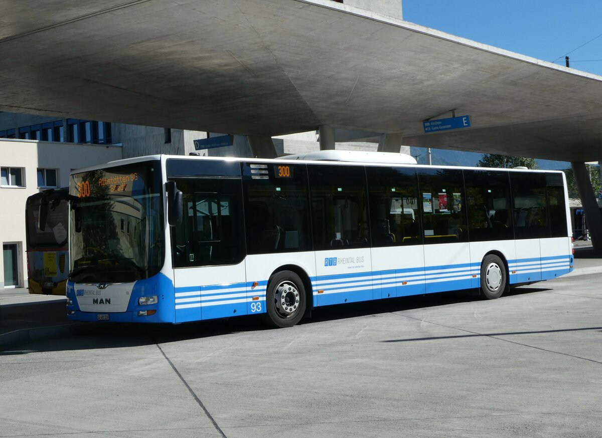 (255'622) - RTB Altst�tten - Nr. 93/SG 482'226 - MAN (ex PostBus/A BD 15'334) am 26. September 2023 beim Bahnhof Buchs