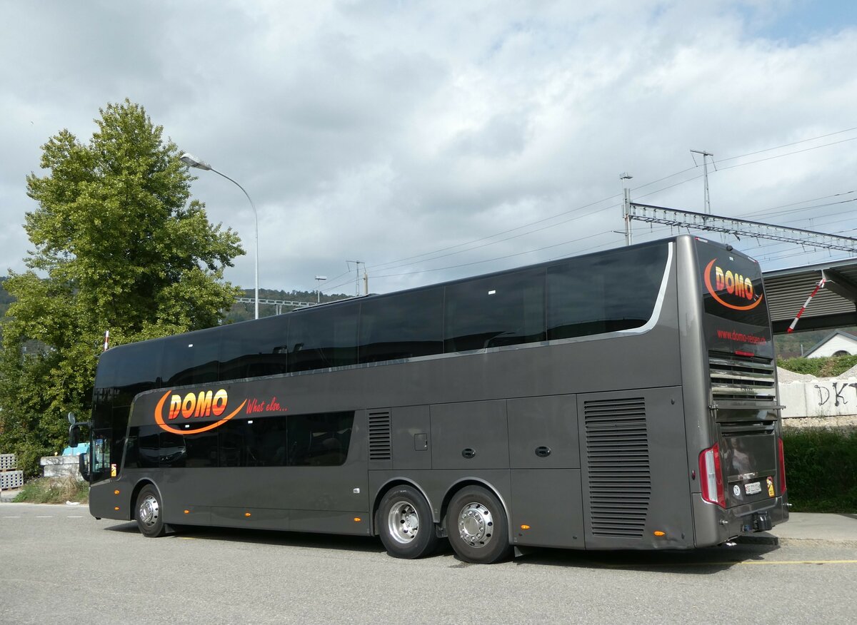 (255'748) - Domo, Glattbrugg - SG 221'026 - Van Hool am 30. September 2023 in Biel, Car Terminal