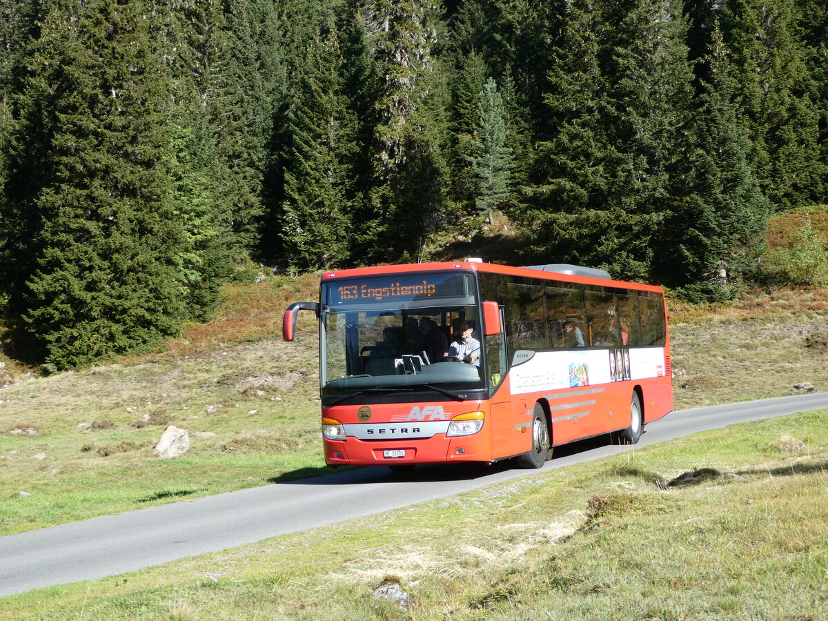(255'763) - AFA Adelboden - Nr. 24/BE 26'701/PID 10'040 - Setra am 1. Oktober 2023 bei der Engstlenalp (Einsatz: PostAuto f�r Engstlenalp-Bus)
