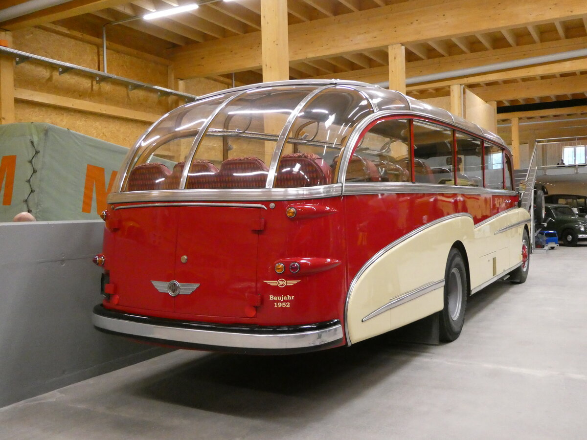 (255'933) - R�llin, Hirzel - FBW/FHS (ex Fl�ckiger, Rickenbach; ex Rieben, Aesch; ex Pfister, Th�rnen) am 7. Oktober 2023 in N�fels, FBW-Museum