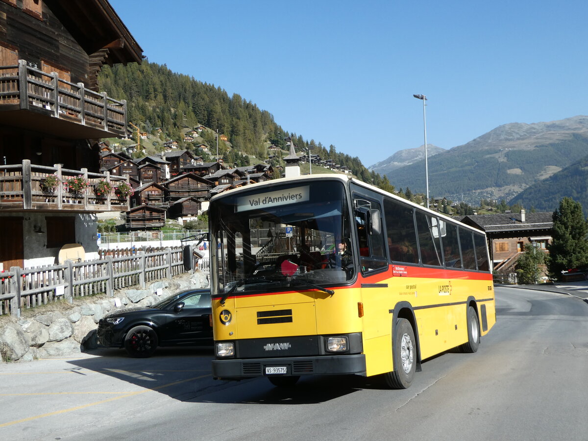 (256'021) - Oser, B�rchen - VS 93'575 - NAW/Lauber (ex Epiney, Ayer PID 1076) am 8. Oktober 2023 in Grimentz, Route de Moiry