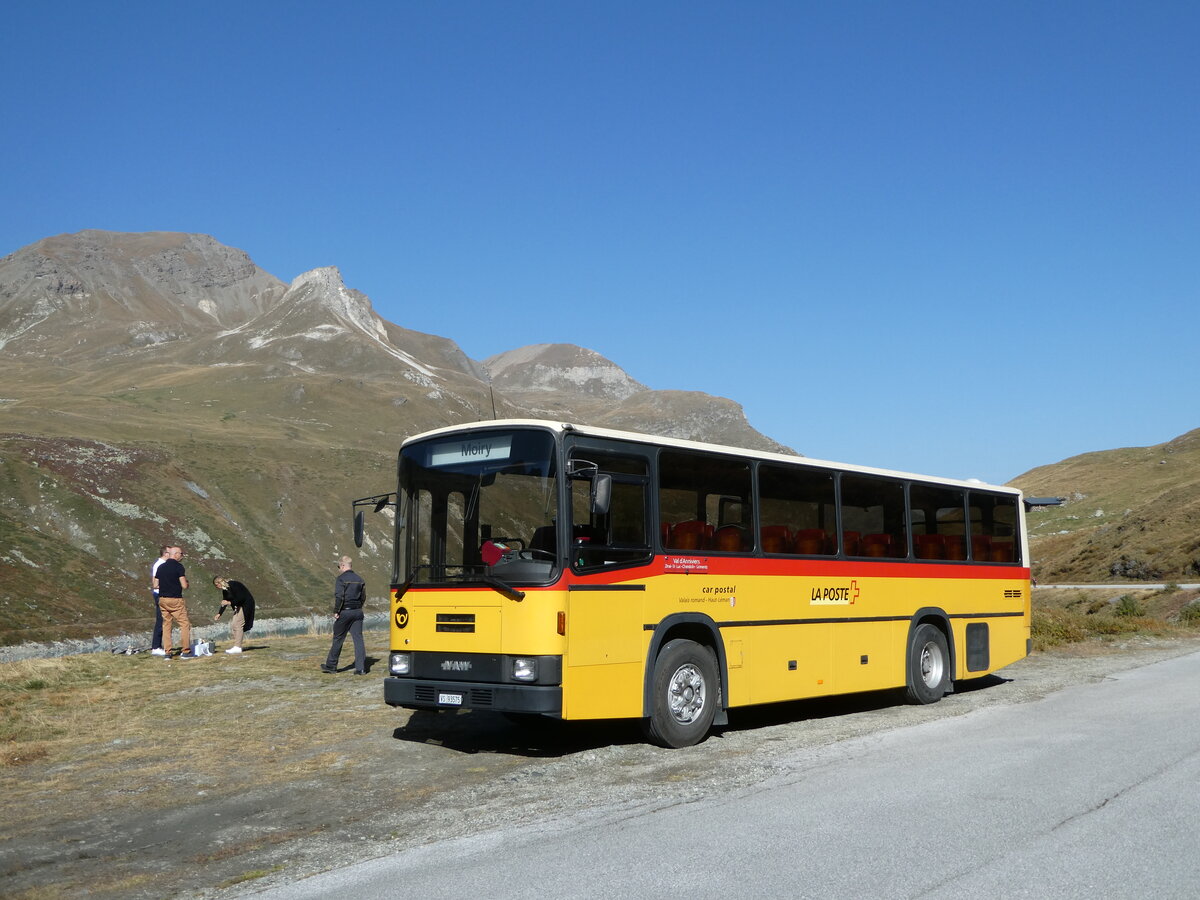 (256'034) - Oser, B�rchen - VS 93'575 - NAW/Lauber (ex Epiney, Ayer PID 1076) am 8. Oktober 2023 in Moiry, Lac de Moiry