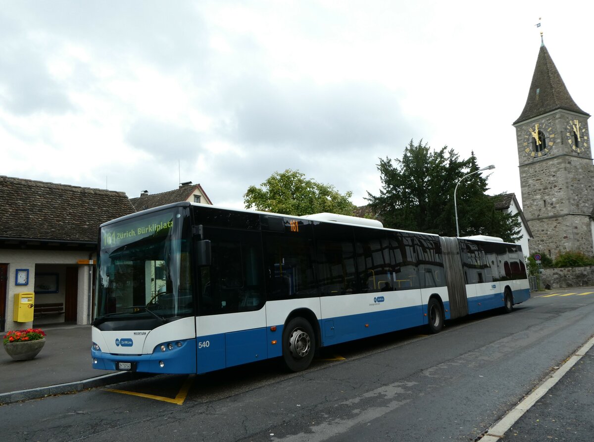 (256'257) - VBZ Z�rich - Nr. 540/ZH 730'540 - Neoplan am 21. Oktober 2023 in Kilchberg, Kirche