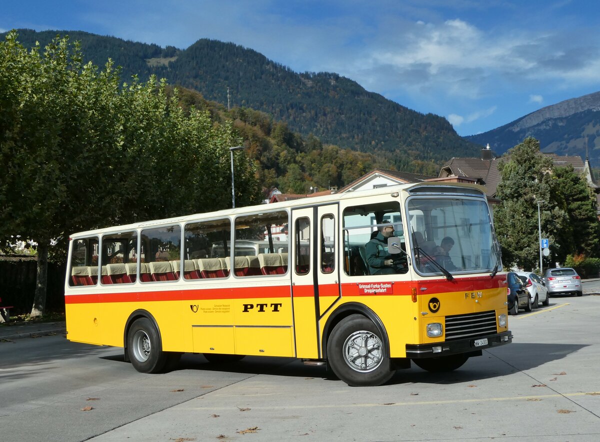 (256'473) - Lambach, Gommiswald - NW 24'301 - FBW/Eggli (ex Tanner+Lambach, Reigoldswil; ex Lambach, Rieden; ex Meier, Gr�t; ex AVG Grindelwald Nr. 13; ex P 24'182) am 28. Oktober 2023 beim Bahnhof Sarnen