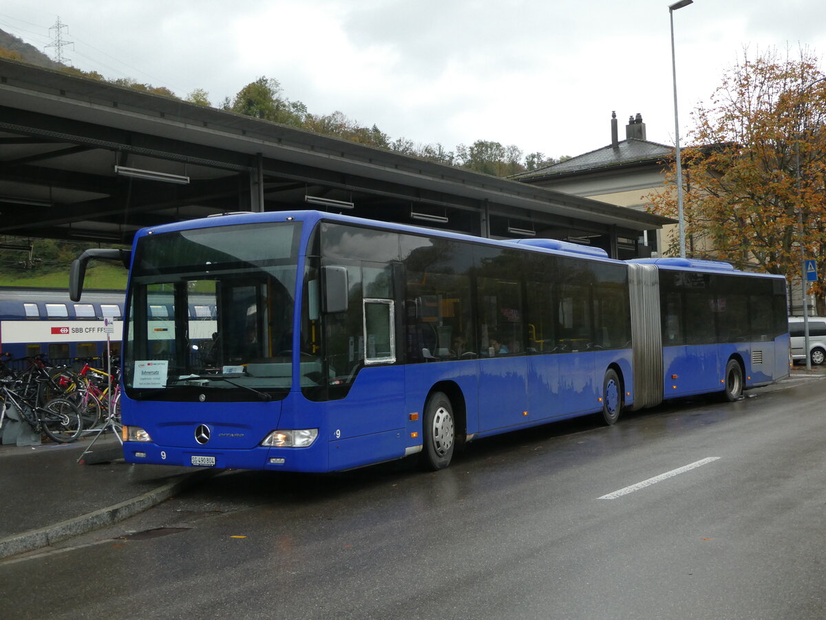 (256'615) - Domo, Glattbrugg - Nr. 9/SG 490'804 - Mercedes (ex VBZ Z�rich Nr. 189; ex VZO Gr�ningen Nr. 112) am 31. Oktober 2023 beim Bahnhof Ziegelbr�cke