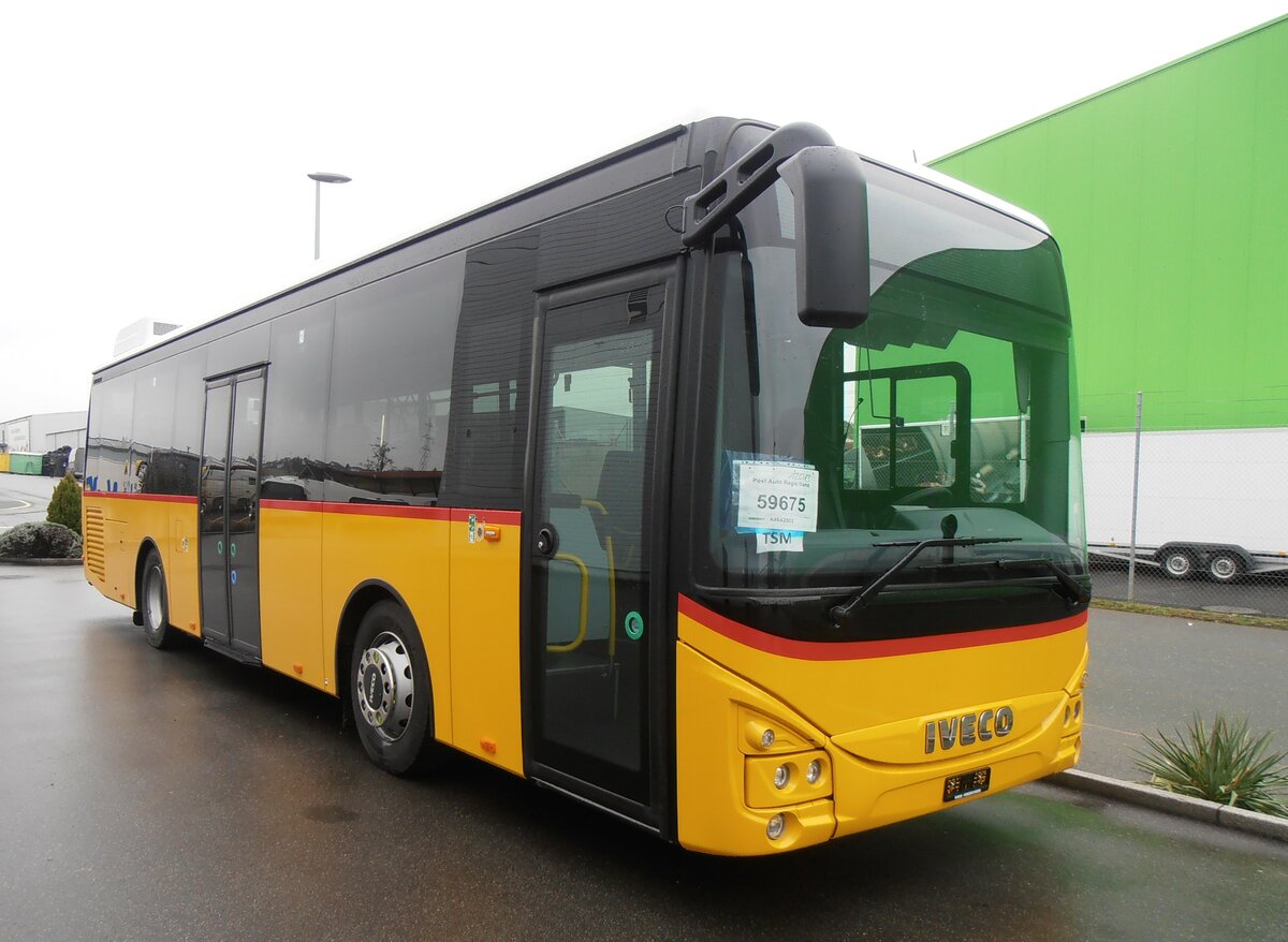 (257'479) - PostAuto Graub�nden - PID 12'013 - Iveco am 9. Dezember 2023 in Kerzers, Interbus