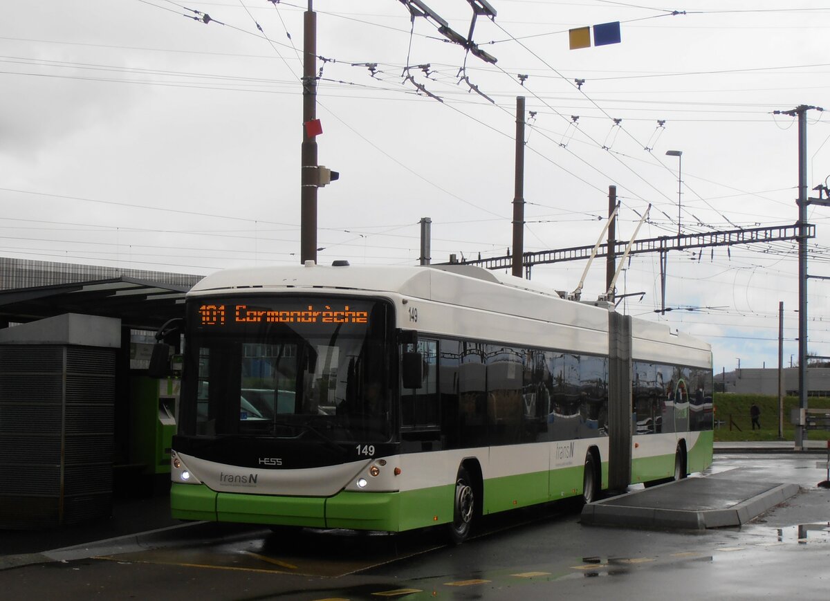 (257'544) - transN, La Chaux-de-Fonds - Nr. 149 - Hess/Hess Gelenktrolleybus (ex TN Neuch�tel Nr. 149) am 11. Dezember 2023 beim Bahnhof Marin-�pagnier
