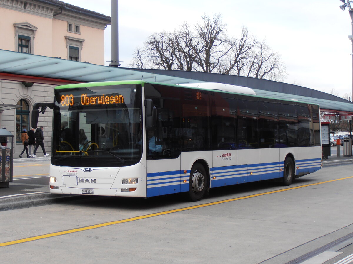 (257'641) - StadtBUS, Frauenfeld - Nr. 917/SG 482'213 - MAN (ex RTB Altst�tten Nr. 917; ex PostBus/A BD 15'355) am 15. Dezember 2023 beim Bahnhof Frauenfeld