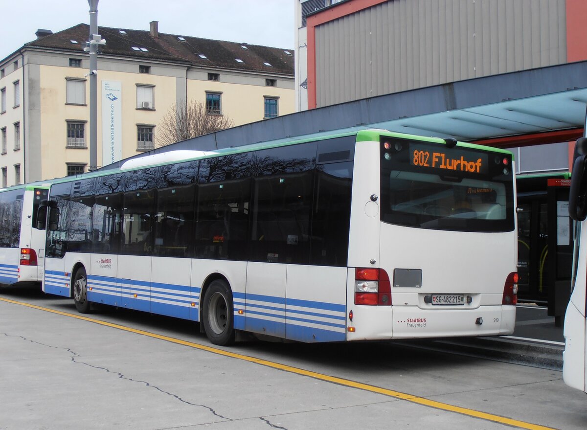 (257'666) - StadtBUS, Frauenfeld - Nr. 919/SG 482'215 - MAN (ex RTB Altst�tten Nr. 919; ex PostBus/A BD 15'352) am 15. Dezember 2023 beim Bahnhof Frauenfeld