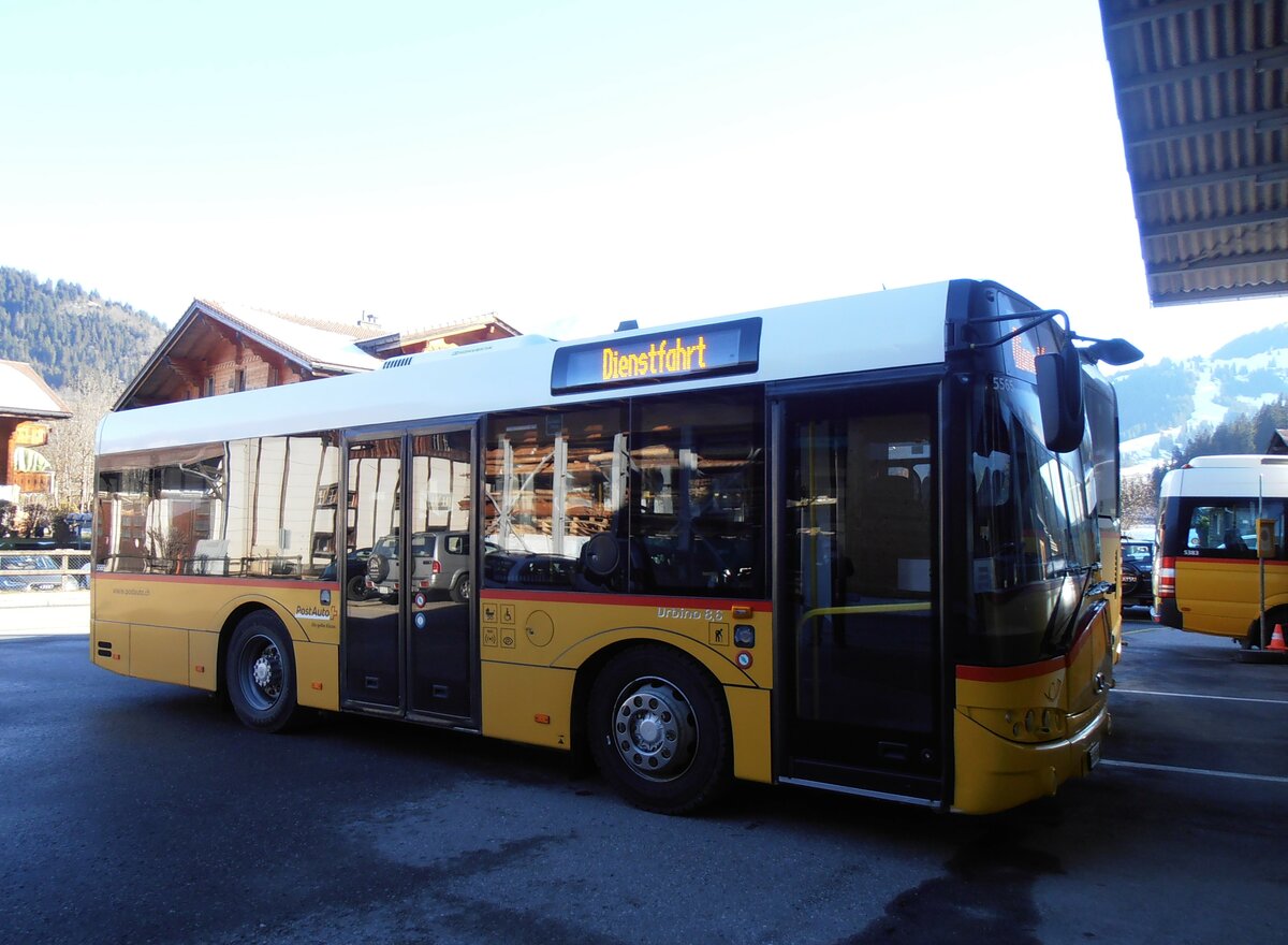 (257'931) - Mock+Weber, St. Pelagiberg - TG 203'882/PID 5565 - Solaris (ex PostAuto Ostschweiz; ex PostAuto Graub�nden; ex PostAuto Ostschweiz; ex Postautobetriebe Unteres Toggenburg, L�tisburg) am 25. Dezember 2023 in Gstaad, Garage K�bli
