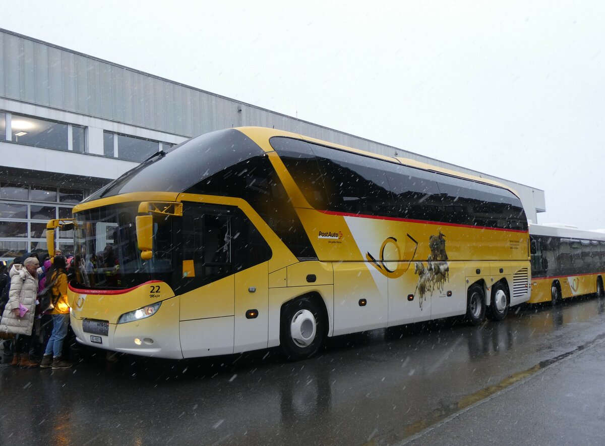 (258'223) - Tschannen, Zofingen - Nr. 22/AG 6803/PID 4706 - Neoplan (ex PostAuto Graub�nden) am 6. Januar 2024 beim Bahnhof Frutigen