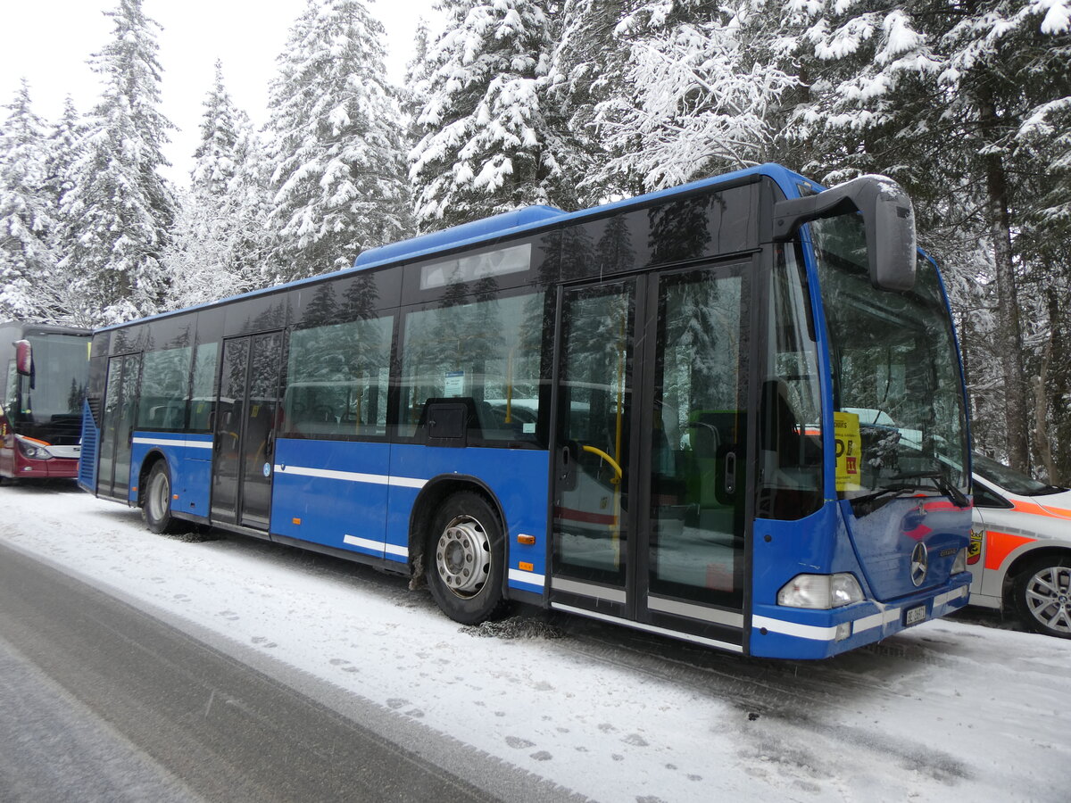 (258'271) - Tritten, Zweisimmen - BE 26'971 - Mercedes (ex BE 633'034; ex AFA Adelboden Nr. 94) am 6. Januar 2024 in Adelboden, Unter dem Birg