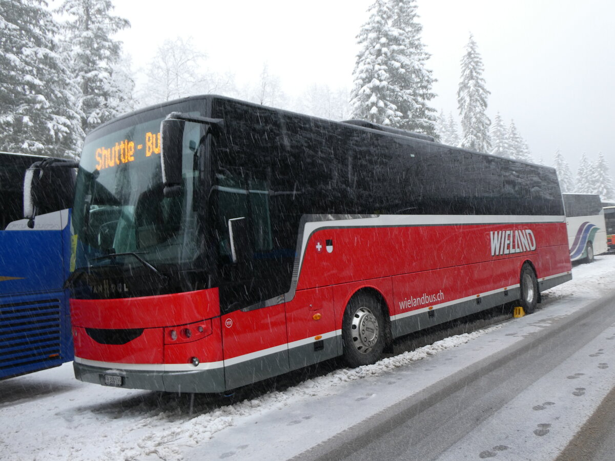 (258'285) - Wieland, Murten - Nr. 111/FR 300'599 - Van Hool am 6. Januar 2024 in Adelboden, Unter dem Birg