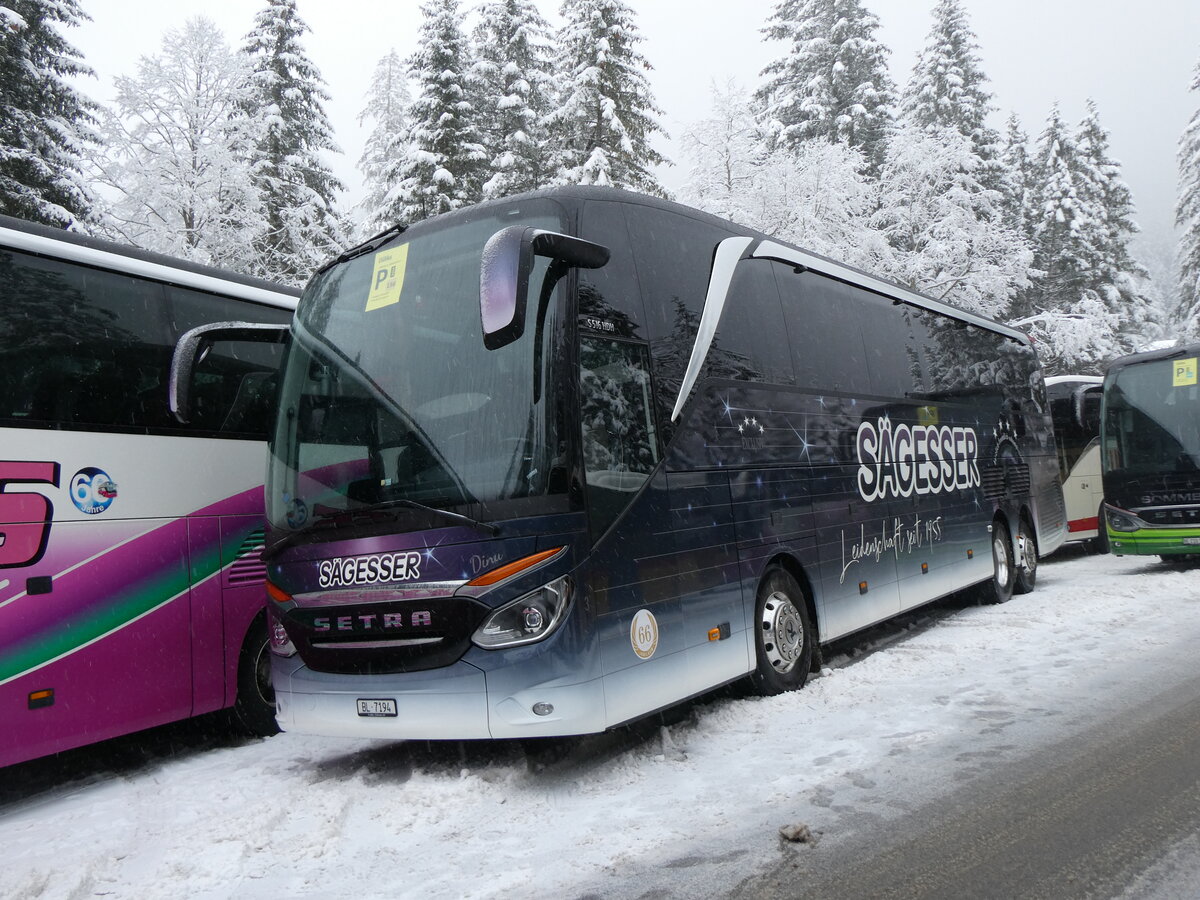 (258'311) - S�gesser, Wintersingen - Nr. 3/BL 7194 - Setra am 6. Januar 2024 in Adelboden, Unter dem Birg