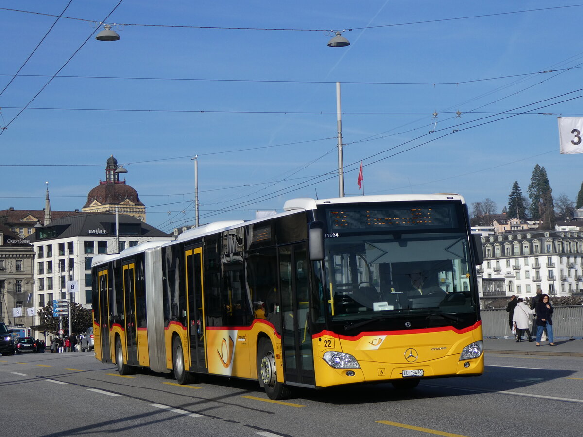 (259'180) - Bucheli, Kriens - Nr. 22/LU 15'430/PID 11'604 - Mercedes am 6. Februar 2024 in Luzern, Bahnhofbr�cke