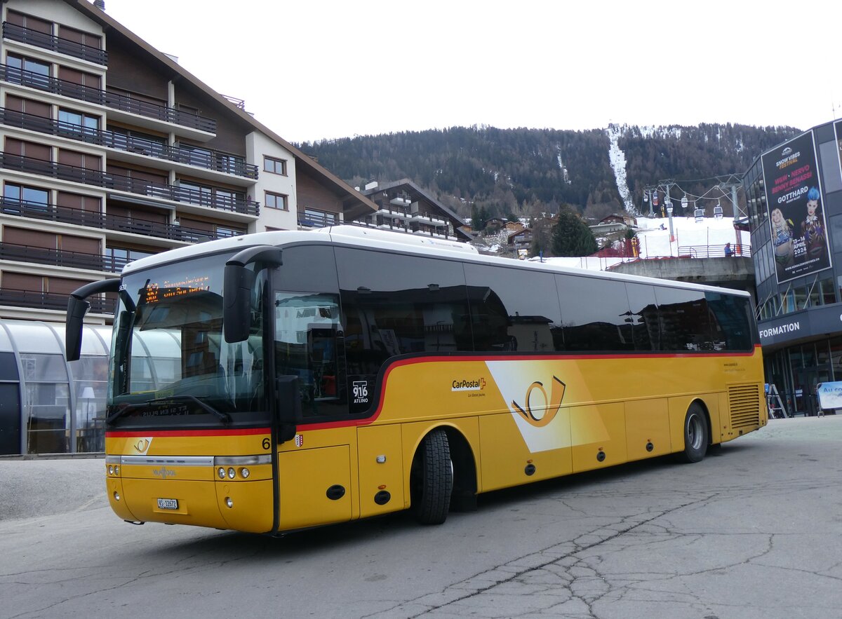 (259'372) - Lathion, Sion - Nr. 6/VS 12'672/PID 5632 - Van Hool am 16. Februar 2024 in Haute-Nendaz, T�l�cabine