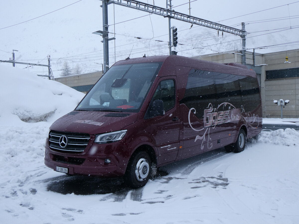 (259'539) - G�ssi, Horw - LU 188'286 - Mercedes am 23. Februar 2024 beim Bahnhof Andermatt