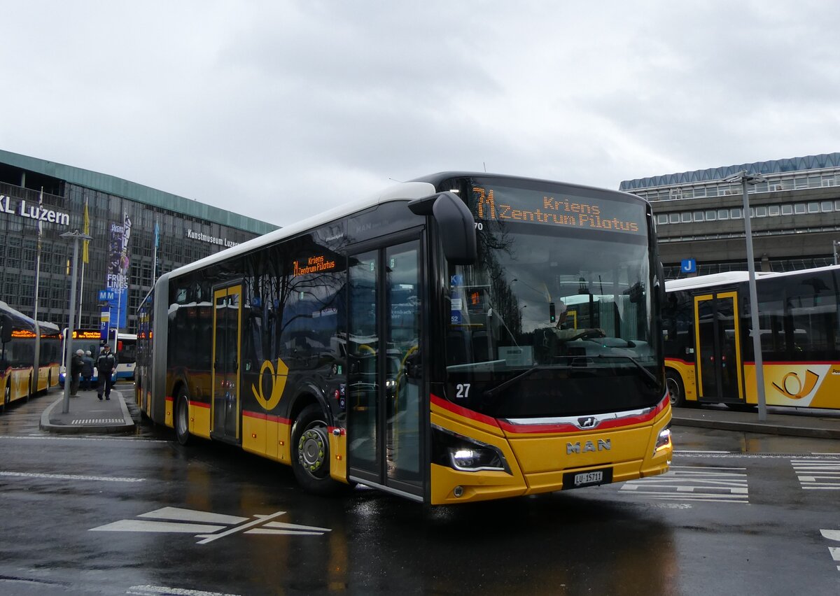 (260'263) - Bucheli, Kriens - Nr. 27/LU 15'711/PID 12'070 - MAN am 12. M�rz 2024 beim Bahnhof Luzern