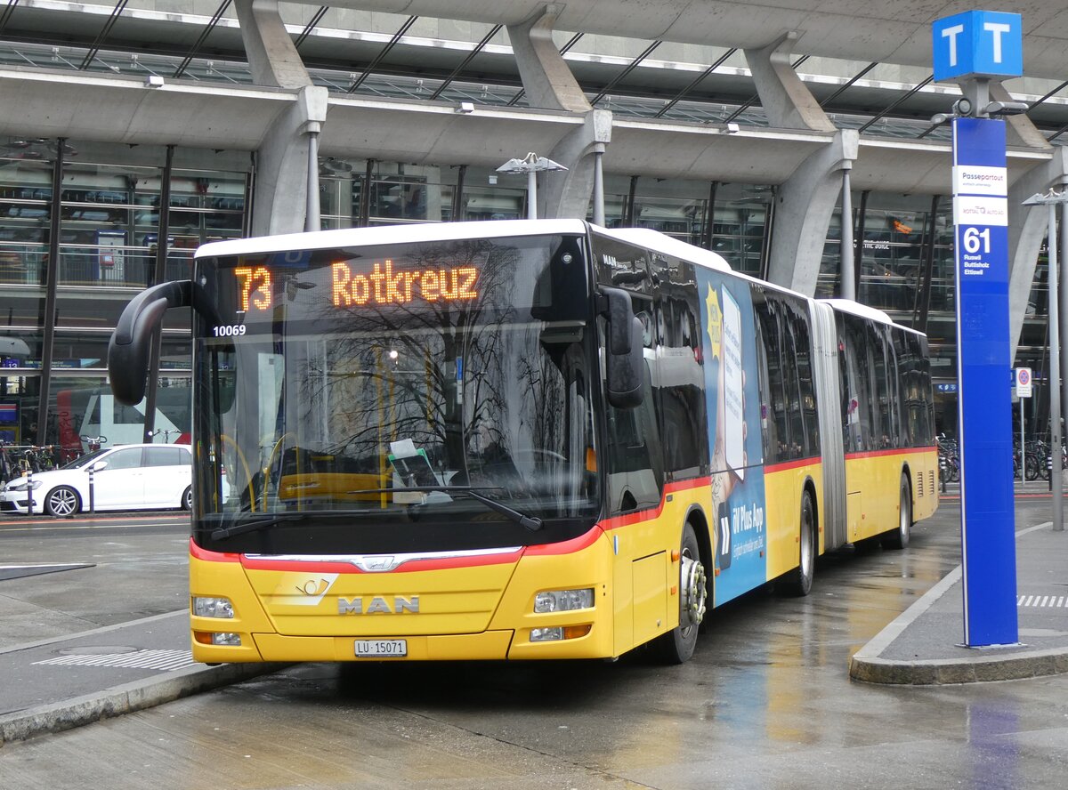 (260'283) - Bucheli, Kriens - Nr. 23/LU 15'071/PID 10'069 - MAN am 12. M�rz 2024 beim Bahnhof Luzern