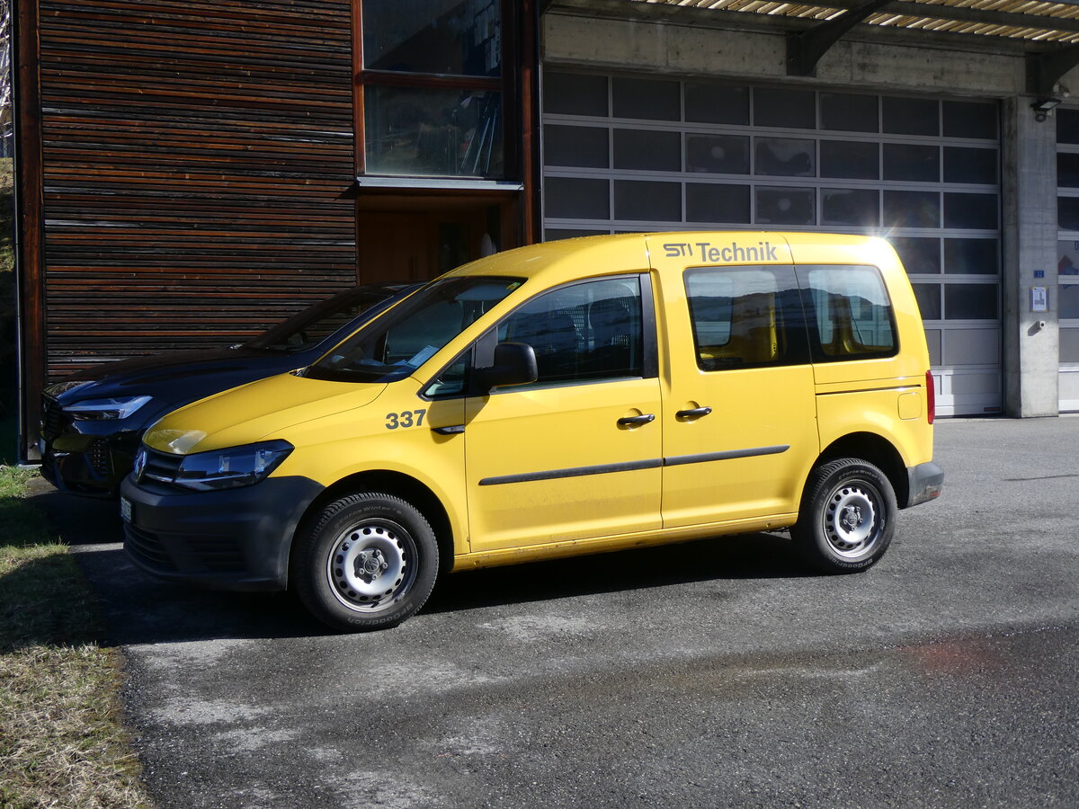 (260'470) - STI Thun - Nr. 337/BE 387'257 - VW am 19. M�rz 2024 in Grindelwald, Garage GrindelwaldBus