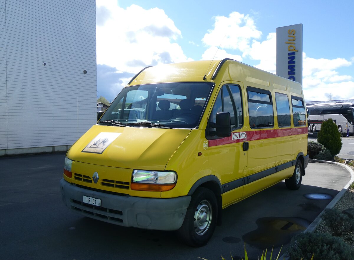 (260'662) - Wieland, Murten - Nr. 8/FR 61 - Renault am 24. M�rz 2024 in Kerzers, Interbus